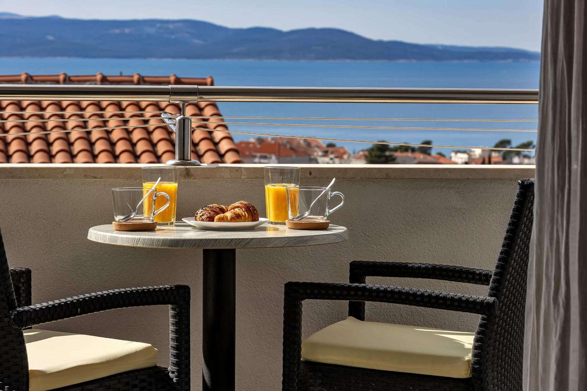 Blue Dream Apartment Makarska Exterior foto